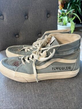 Vans women’s  High-Top Sneakers in Light Blue